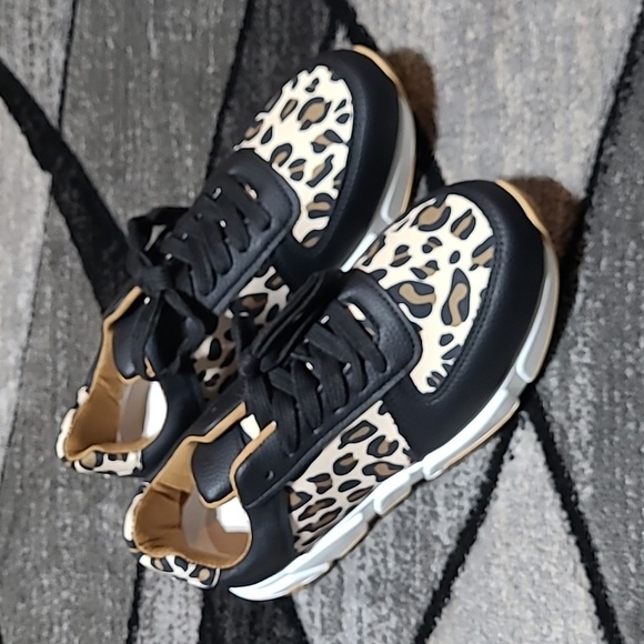 LEOPARD PRINT BLACK FAUX LEATHER LACE-UP SNEAKERS - Picture 9 of 11